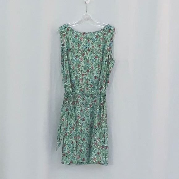 Anne Klein Dresses & Skirts - Anne Klein Sleeveless Floral Dress